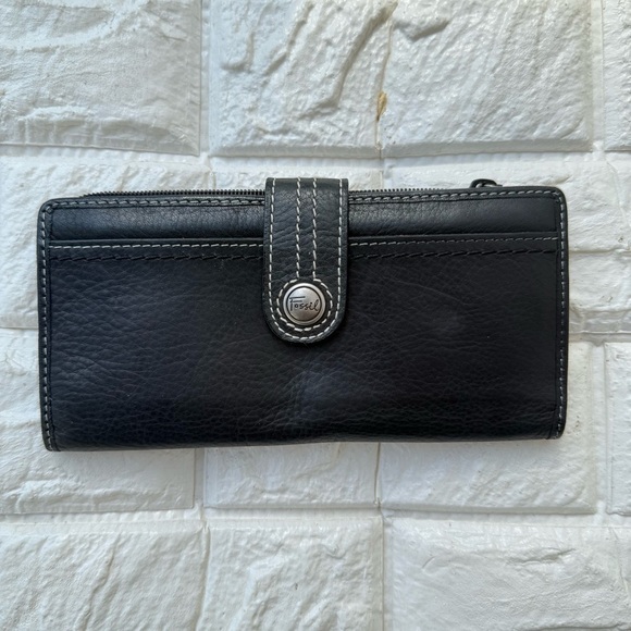 Fossil genuine leather Black wallet - Picture 1 of 9